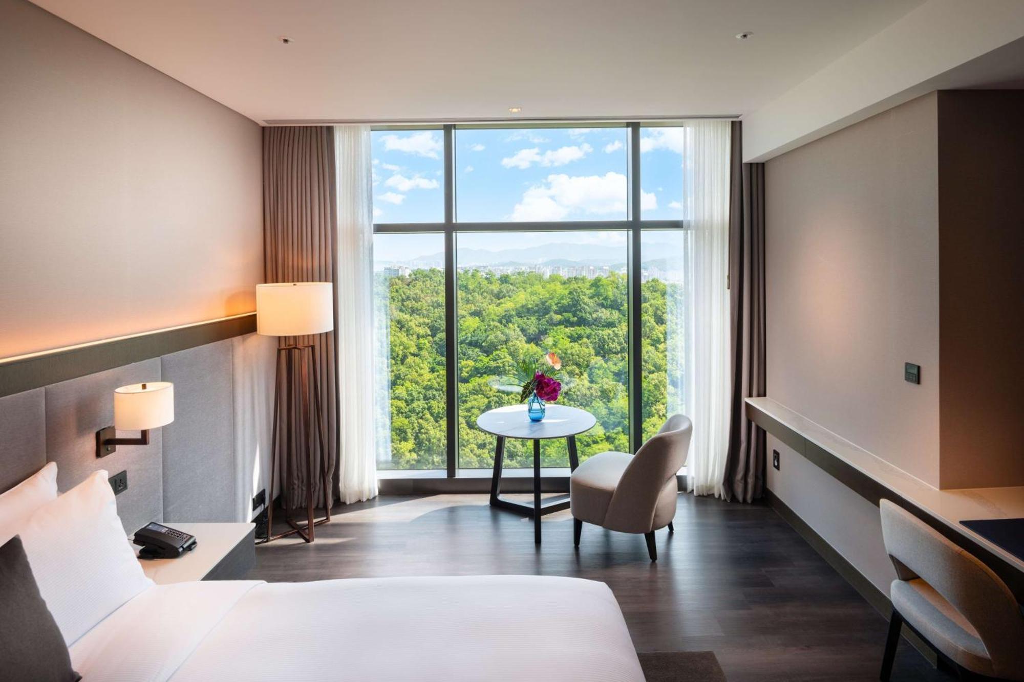Готель Doubletree By Hilton Seoul Pangyo Соннам Екстер'єр фото