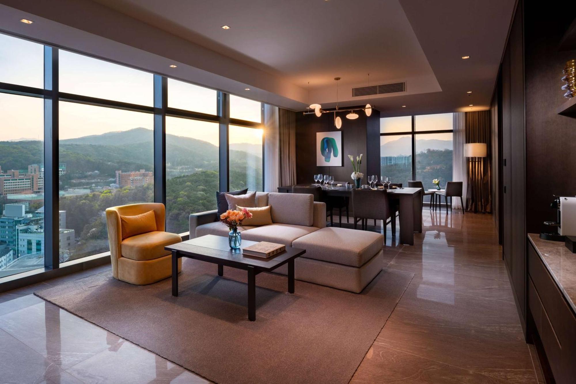 Готель Doubletree By Hilton Seoul Pangyo Соннам Екстер'єр фото
