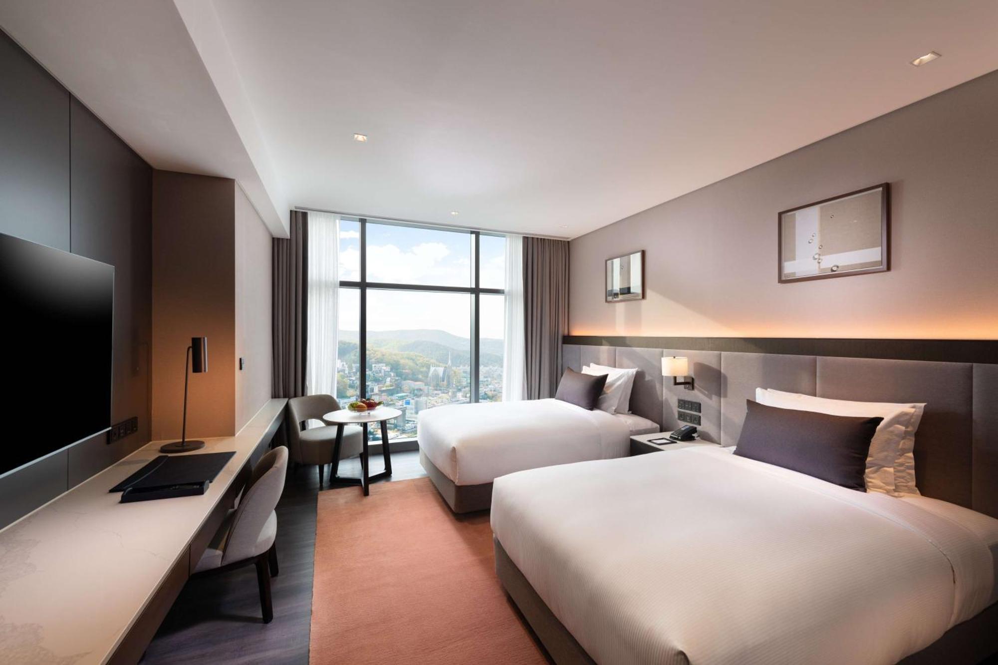 Готель Doubletree By Hilton Seoul Pangyo Соннам Екстер'єр фото
